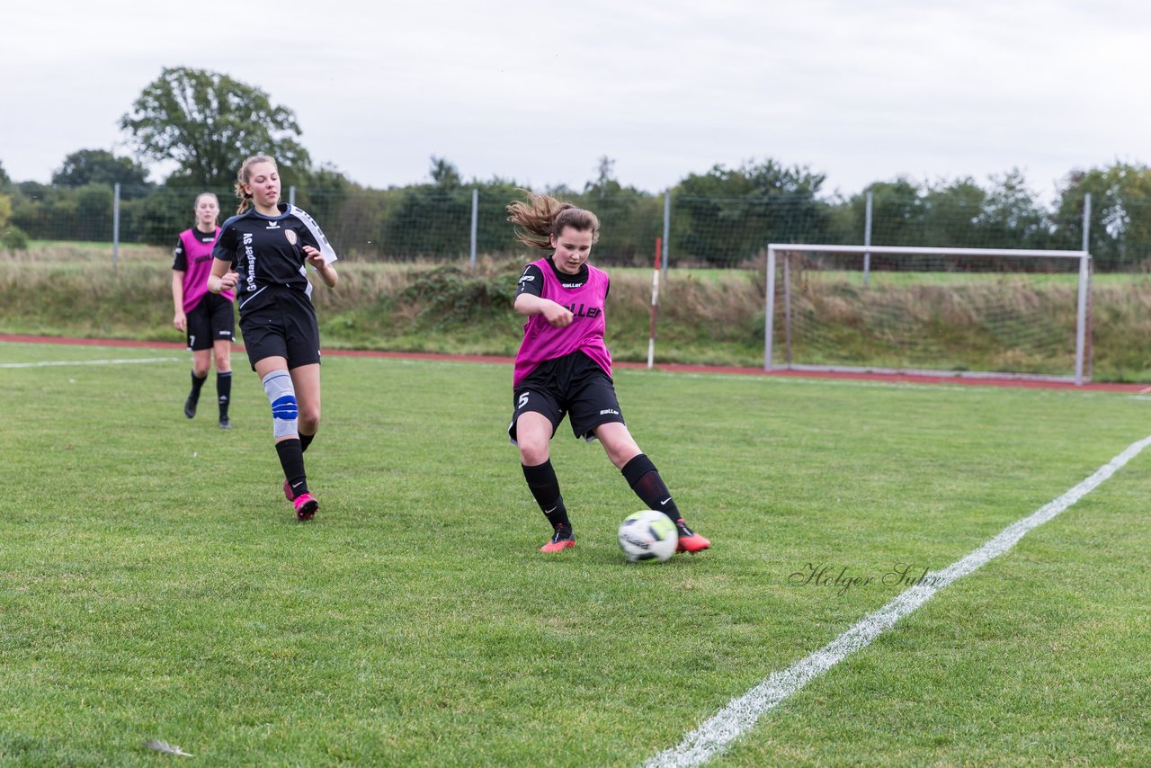 Bild 134 - Frauen Grossenasper SV - SV Steinhorst/Labenz : Ergebnis: 1:3